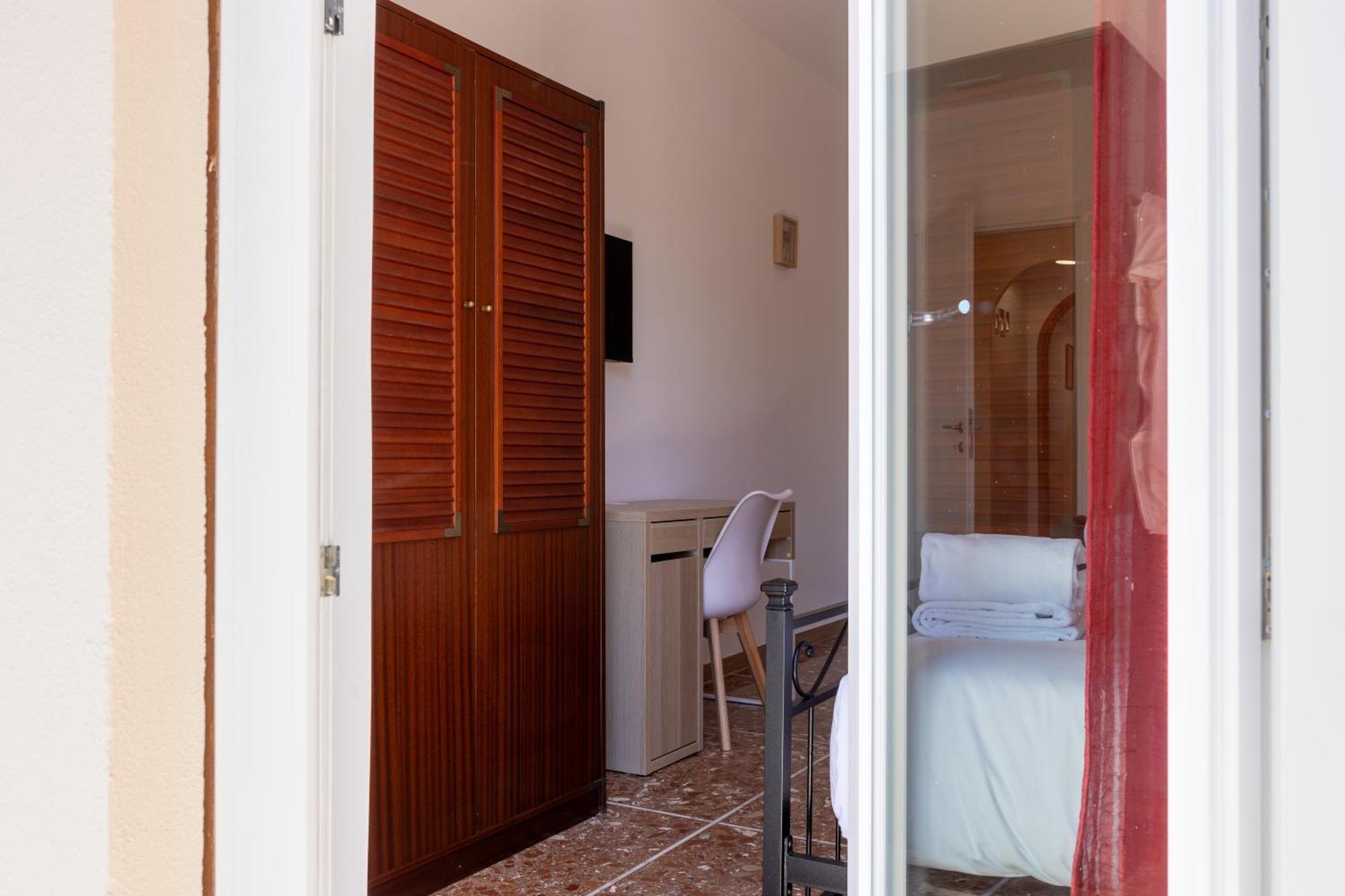 Apartament Domus Angelina Rzym Zewnętrze zdjęcie